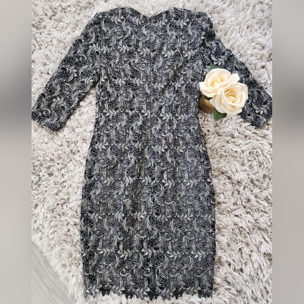 ST. JOHN Plume Embroidered Guipure Dress 4 - Picture 6 of 10